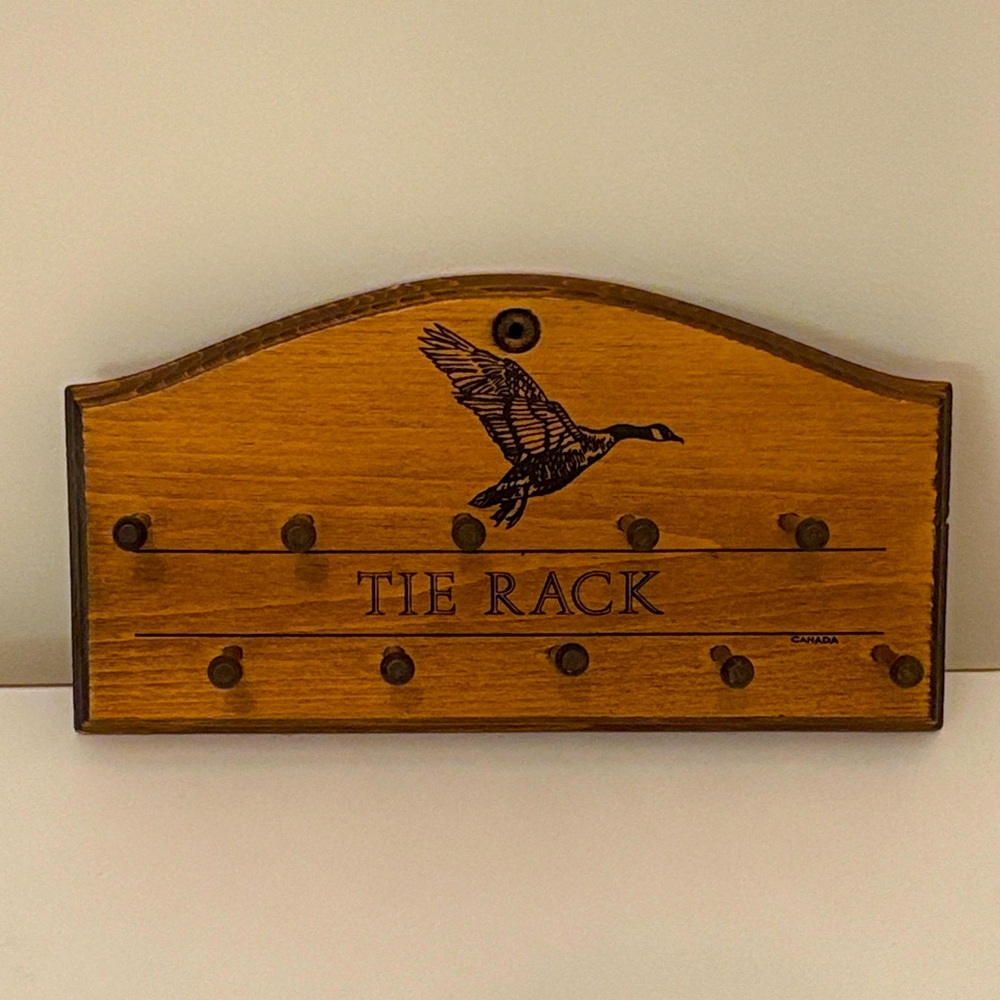 Vintage Wooden tie Wall Rack North Columbia tie rack made in Canada 10 posts